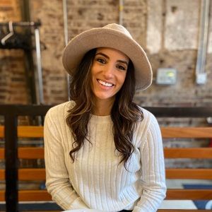 Meet your Posher 🌸